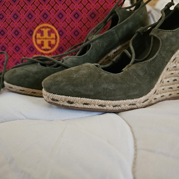 Tory Burch - Picture 9 of 10